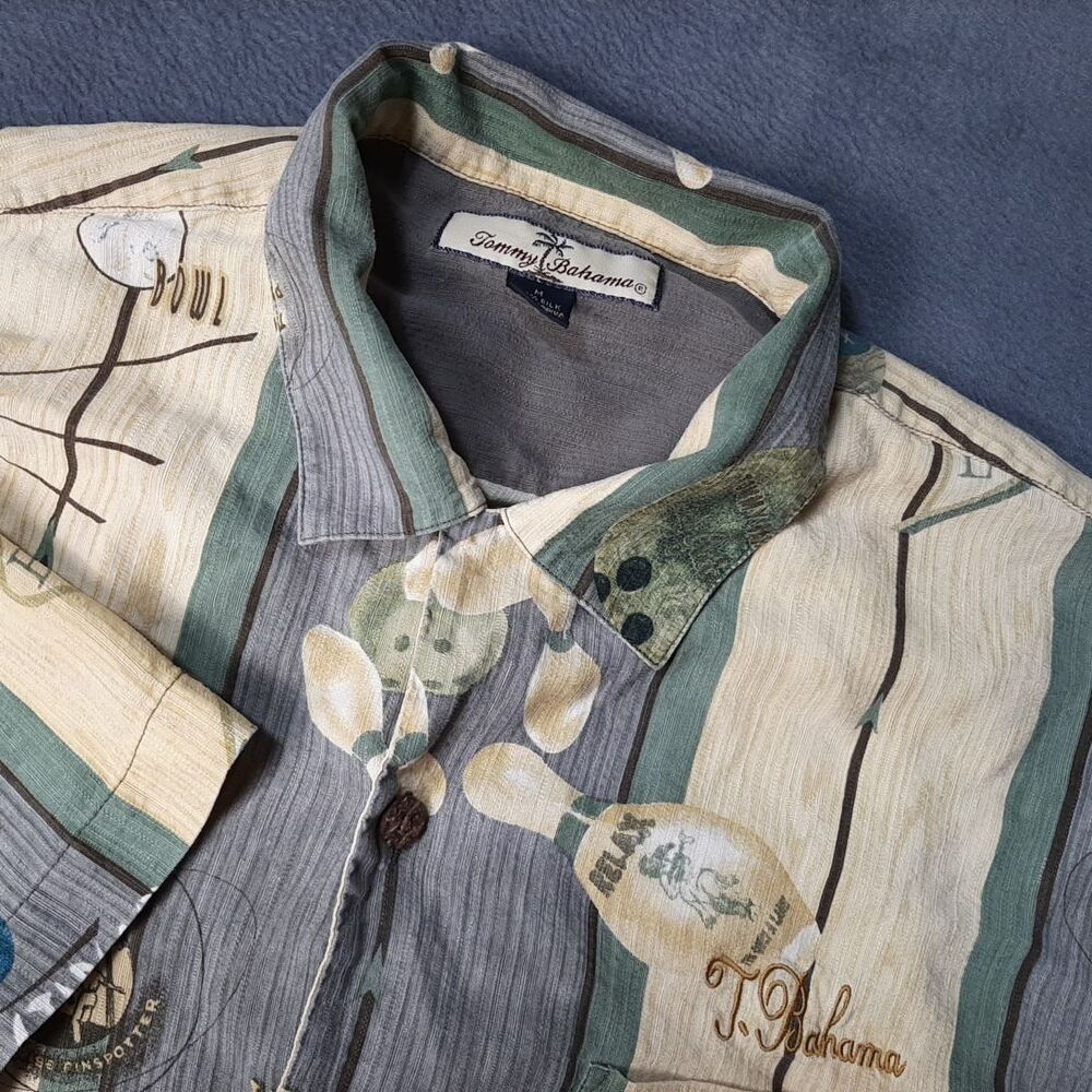 Tommy Bahama Shirt Mens Medium Green Hawaiian 100% Silk Bowling All Over Print